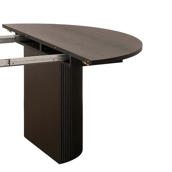 Hovedbilde Noor rundt spisebord ø135 (285) med 3 tilleggsplater (røkt eik)